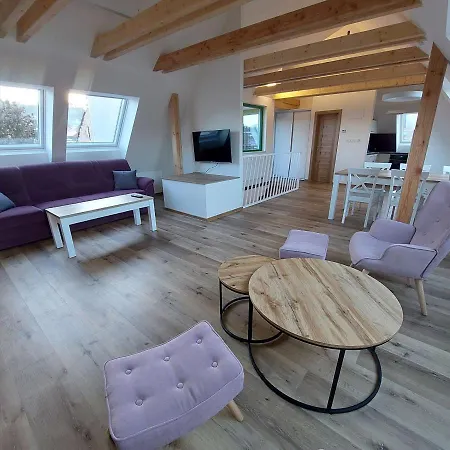 Apartment Phlora *