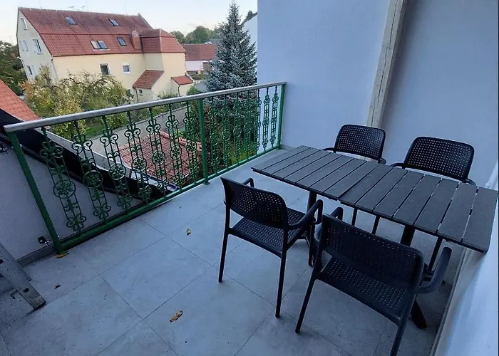 Apartman Phlora *